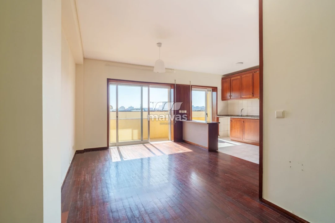 Apartamento T0 para Venda em Gualtar Foto 9