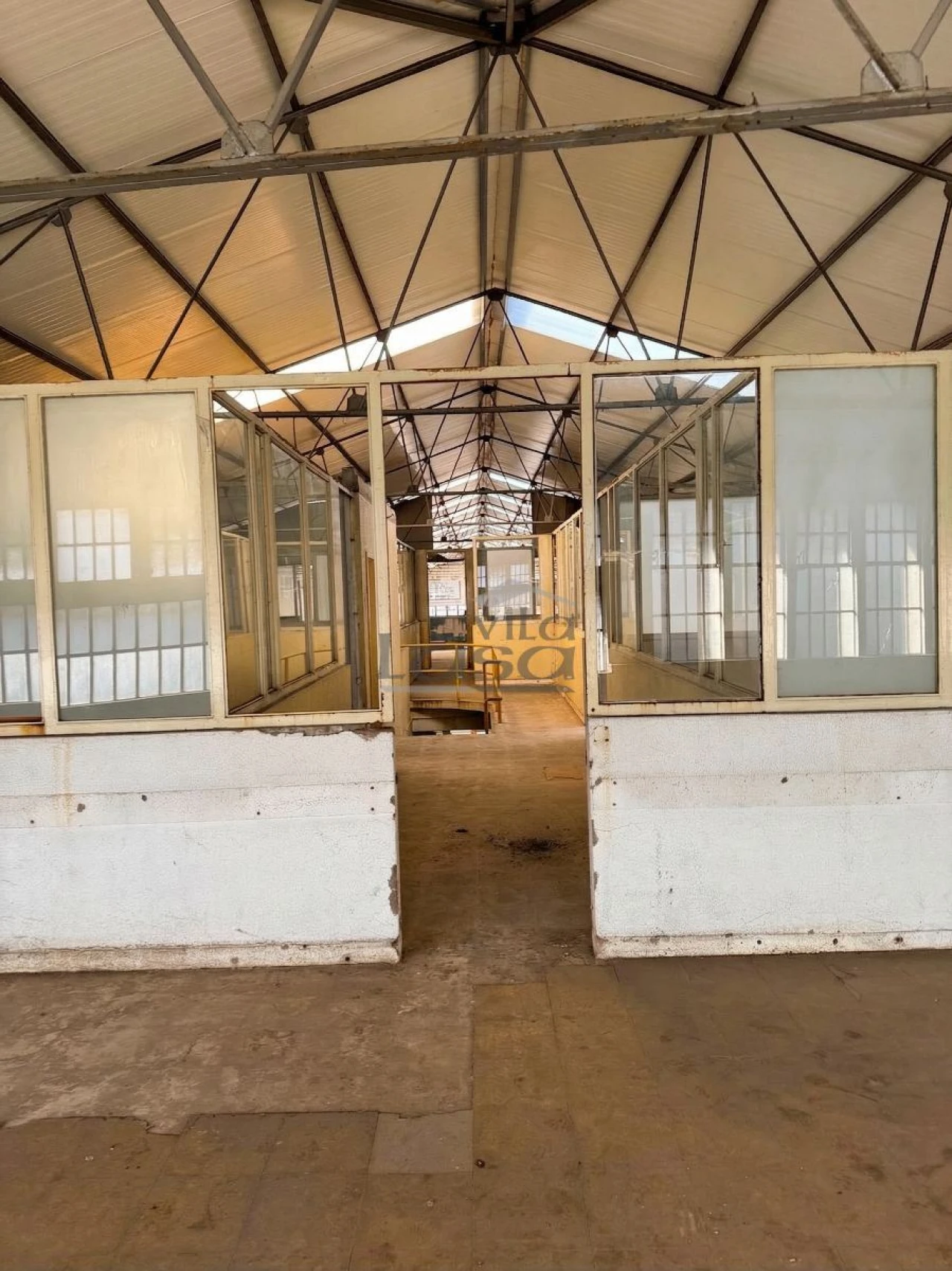 Armazém para Venda em Santa Marinha e São Pedro da Afurada Foto 11