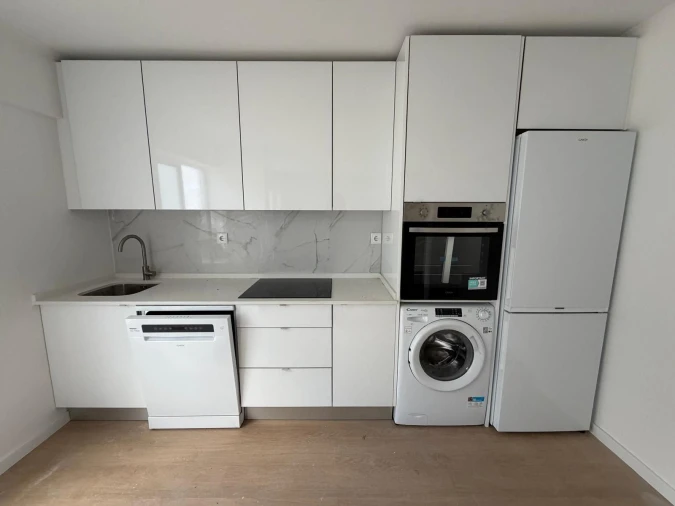 Apartamento T2 para Venda em Venteira Foto 3