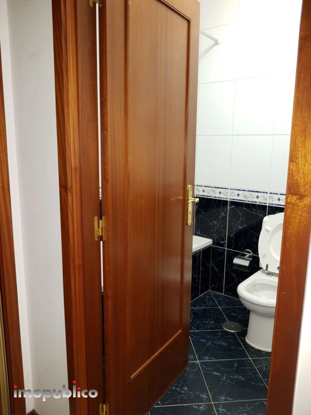 Apartamento T1 para Arrendamento em Vila Verde e Barbudo Foto 5