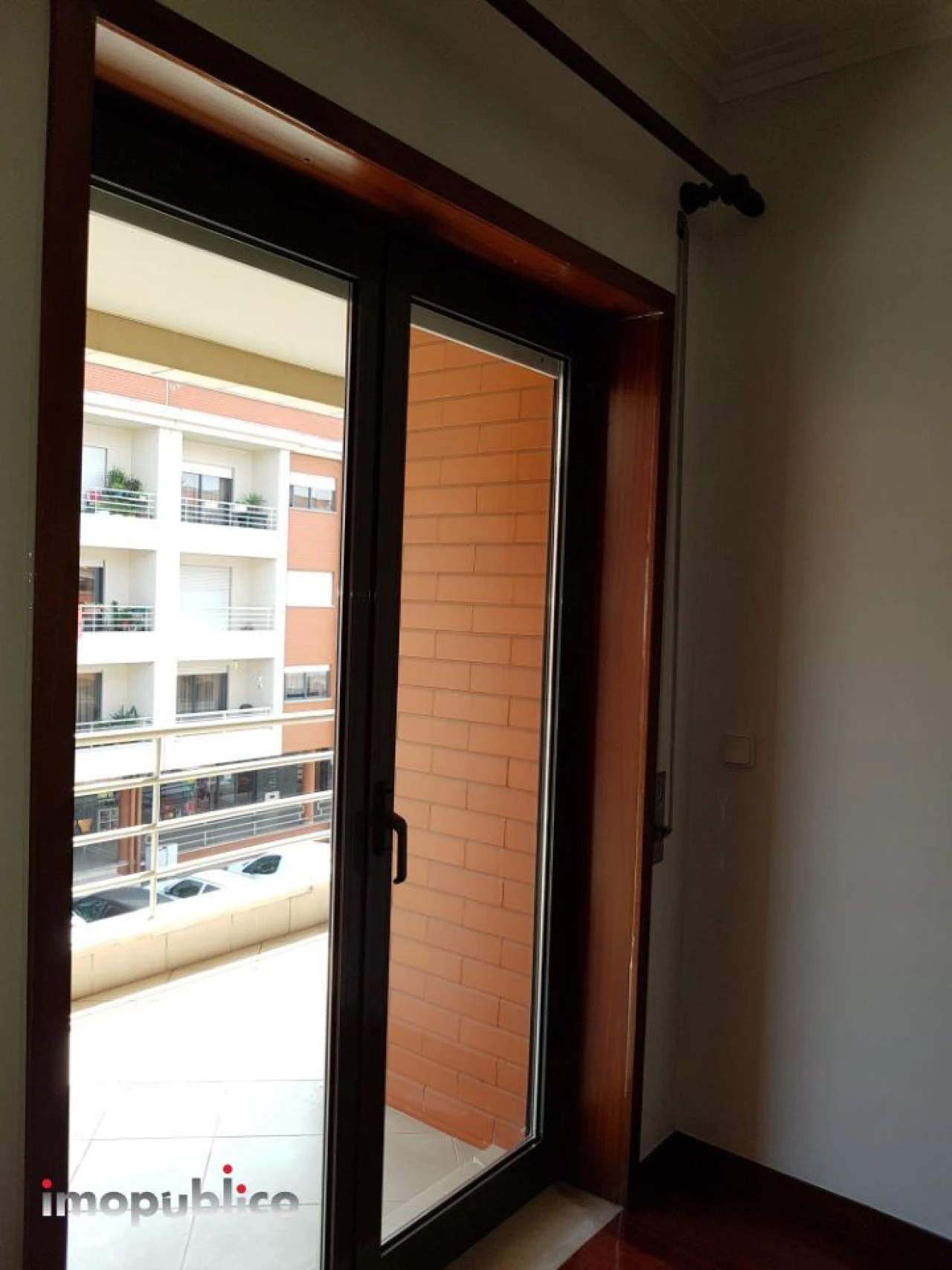 Apartamento T1 para Arrendamento em Vila Verde e Barbudo Foto 9