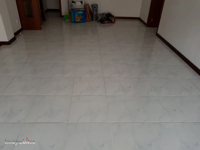 Apartamento T1 para Arrendamento em Vila Verde e Barbudo Foto 4