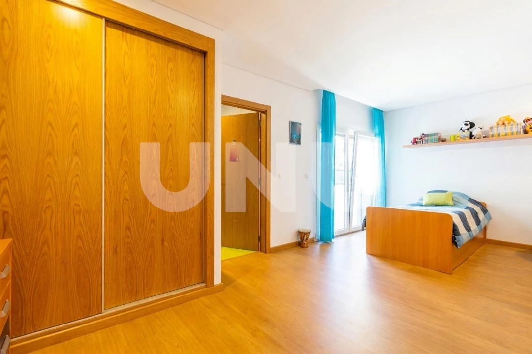 Moradia T5 para Venda em Boidobra Foto 26