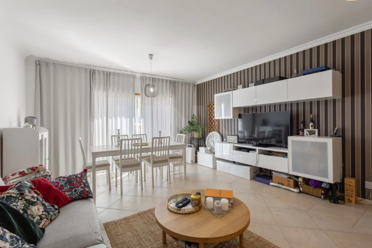 Apartamento T3 para Venda em Ericeira Foto 1