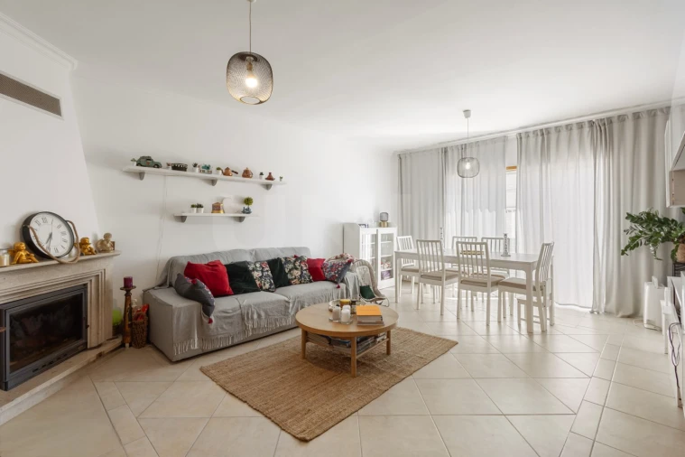 Apartamento T3 para Venda em Ericeira Foto 2