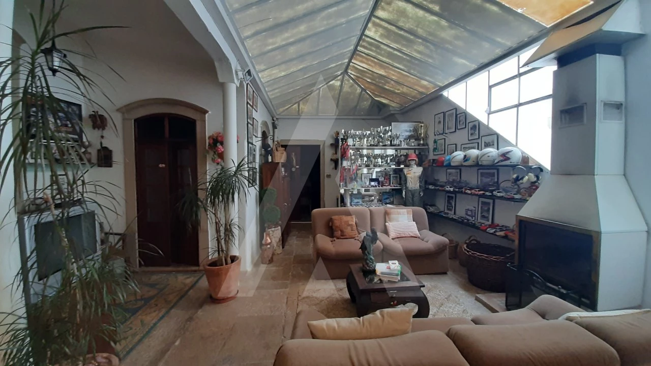 Moradia T5 para Venda em São Brás de Alportel Foto 13