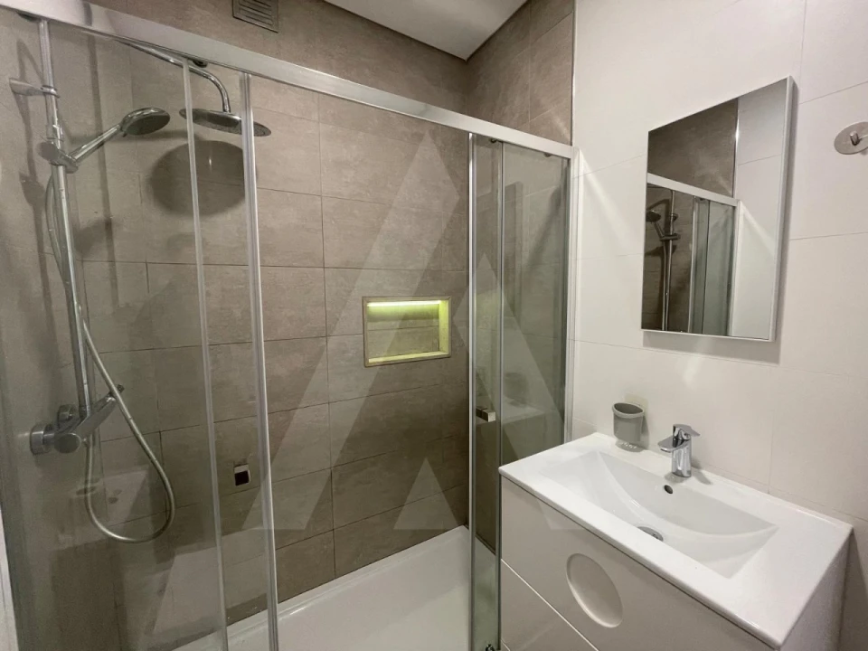 Apartamento T1 para Arrendamento em Glória e Vera Cruz Foto 8