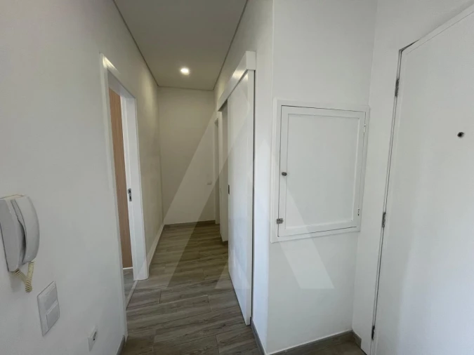 Apartamento T1 para Arrendamento em Glória e Vera Cruz Foto 11