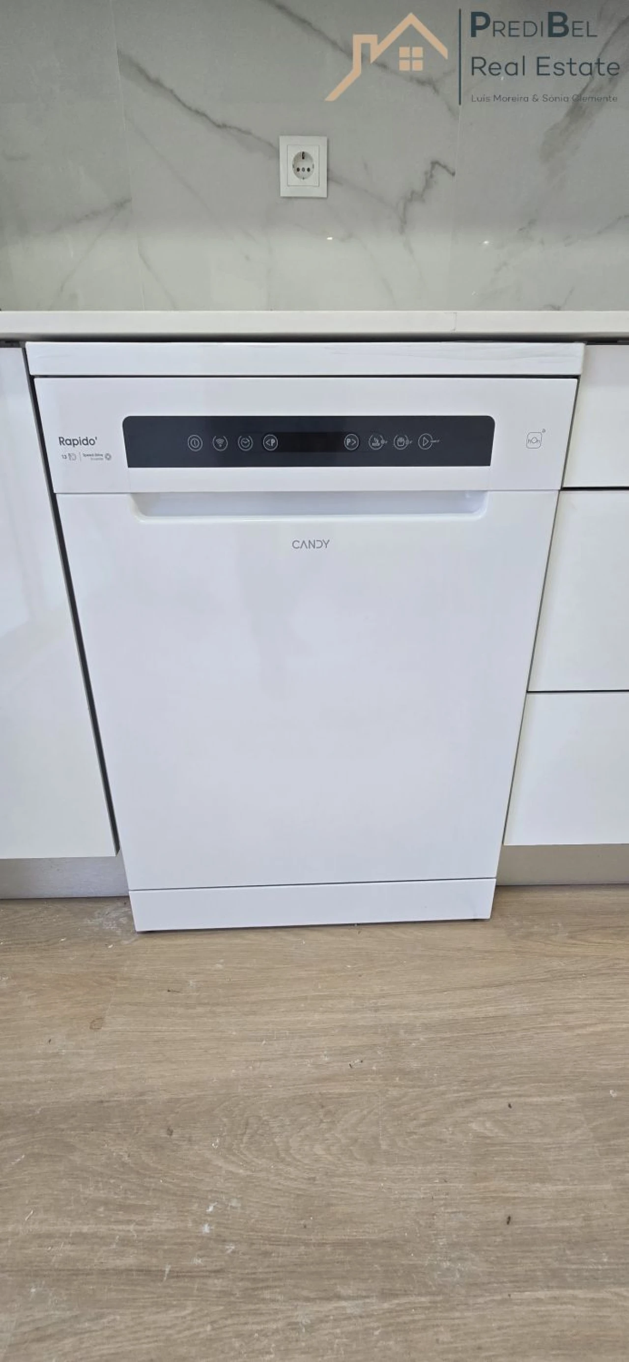 Apartamento T3 para Venda em Odivelas Foto 16