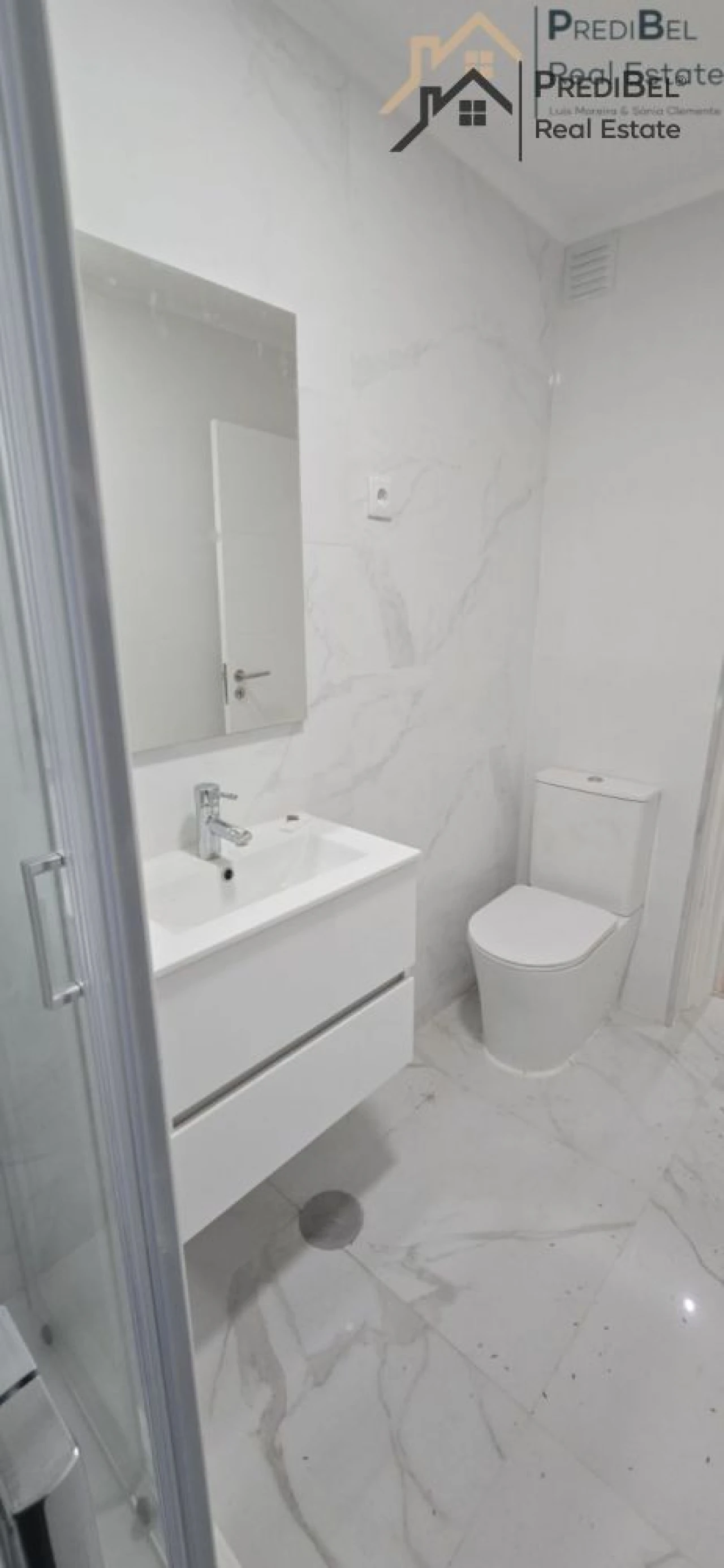 Apartamento T3 para Venda em Odivelas Foto 11