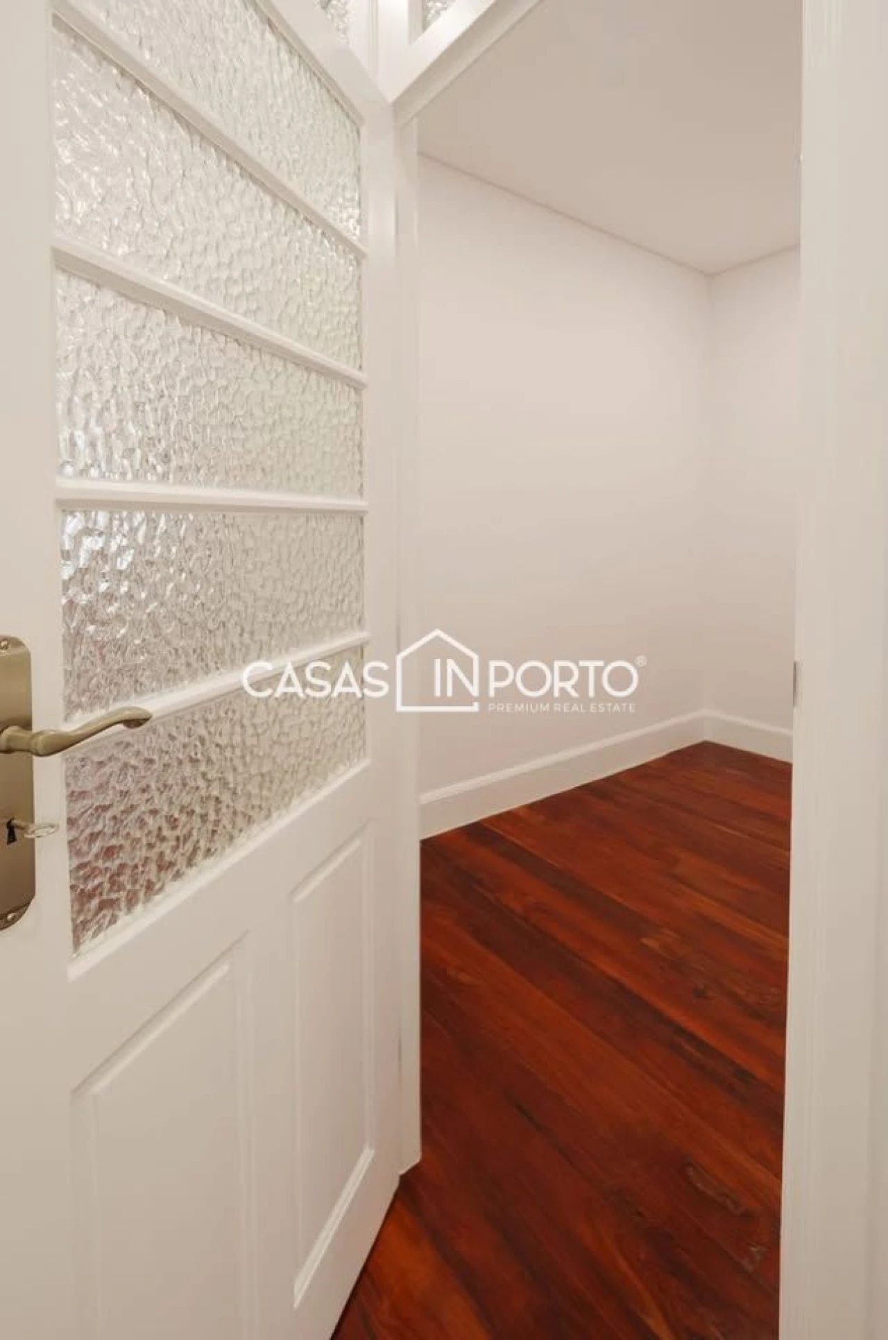 Apartamento T2 para Venda em Cedofeita, Santo Ildefonso, Sé, Miragaia, São Nicolau e Vitória Foto 15