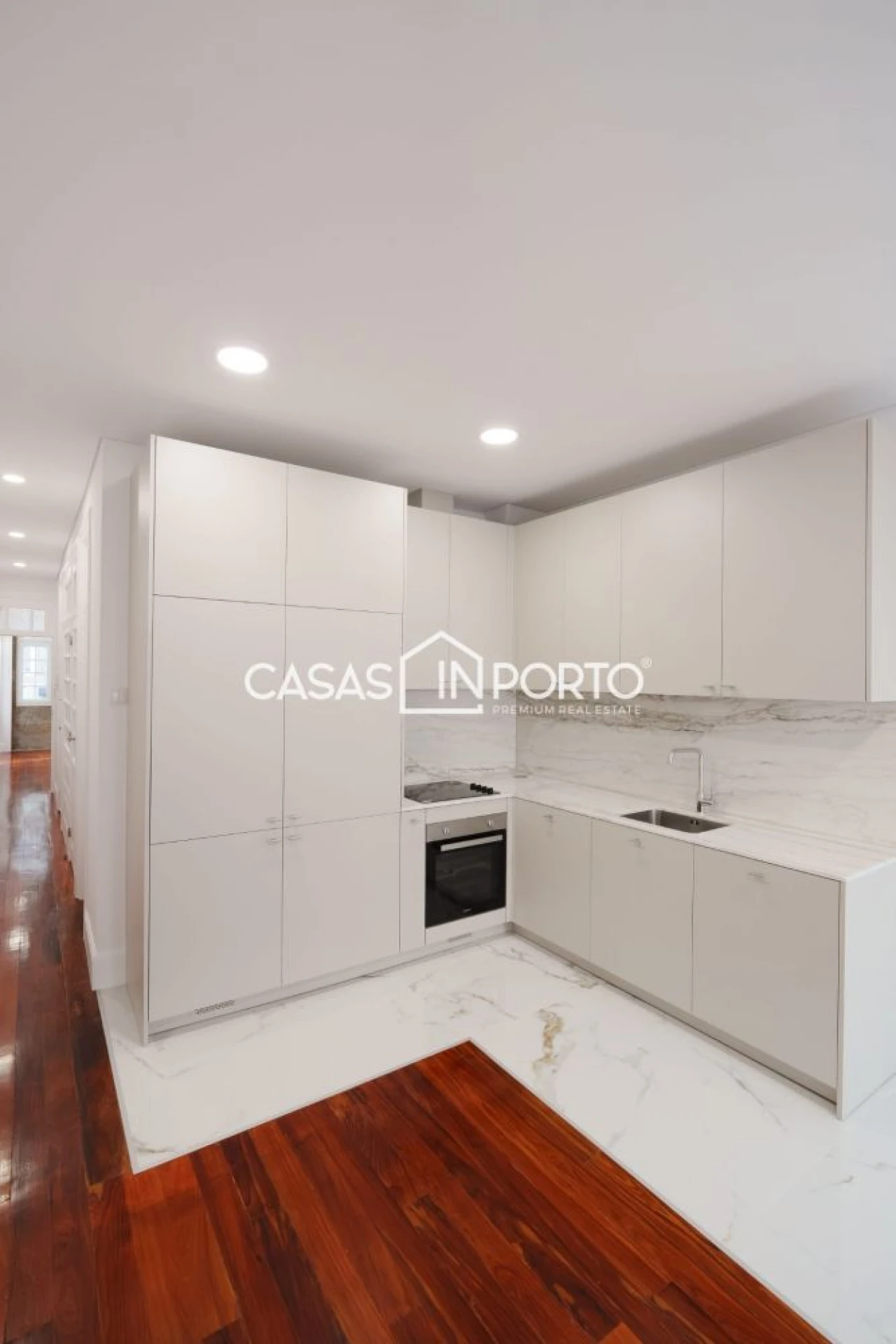 Apartamento T2 para Venda em Cedofeita, Santo Ildefonso, Sé, Miragaia, São Nicolau e Vitória Foto 6