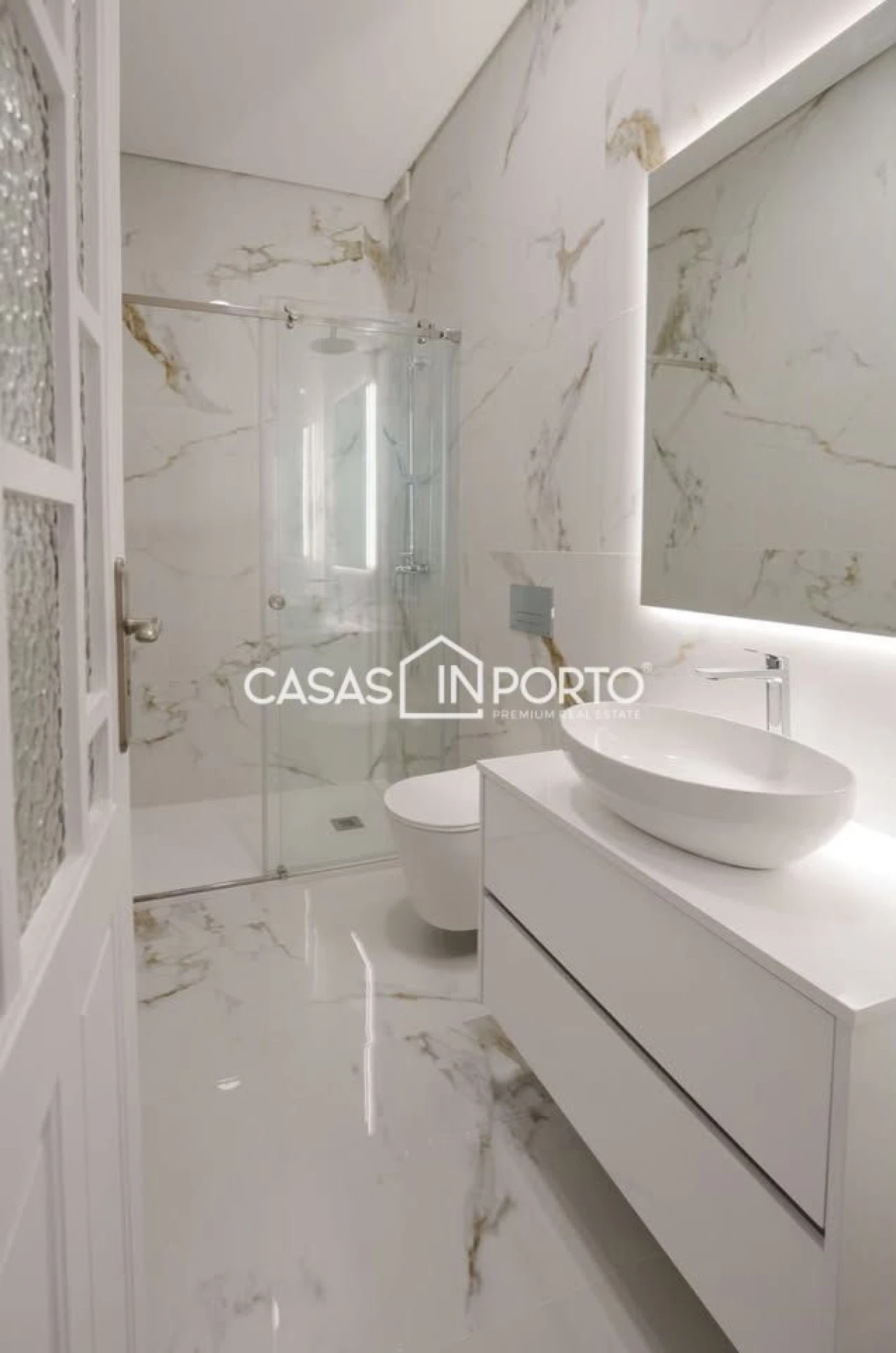 Apartamento T2 para Venda em Cedofeita, Santo Ildefonso, Sé, Miragaia, São Nicolau e Vitória Foto 22