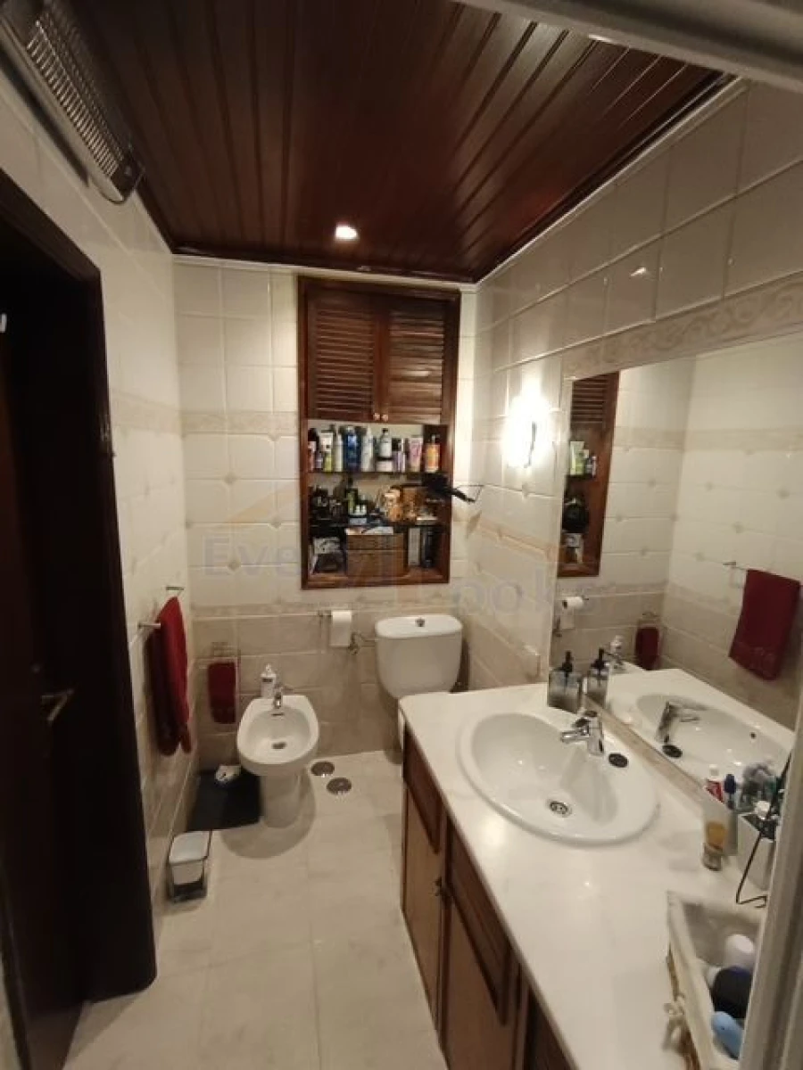 Apartamento T3 para Venda em Arroios Foto 23