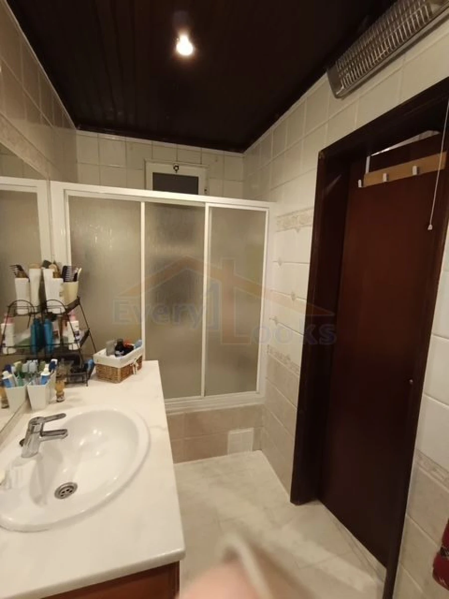 Apartamento T3 para Venda em Arroios Foto 22