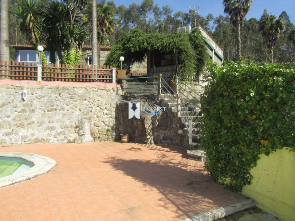 Quinta T5 para Venda em Moure Foto 6