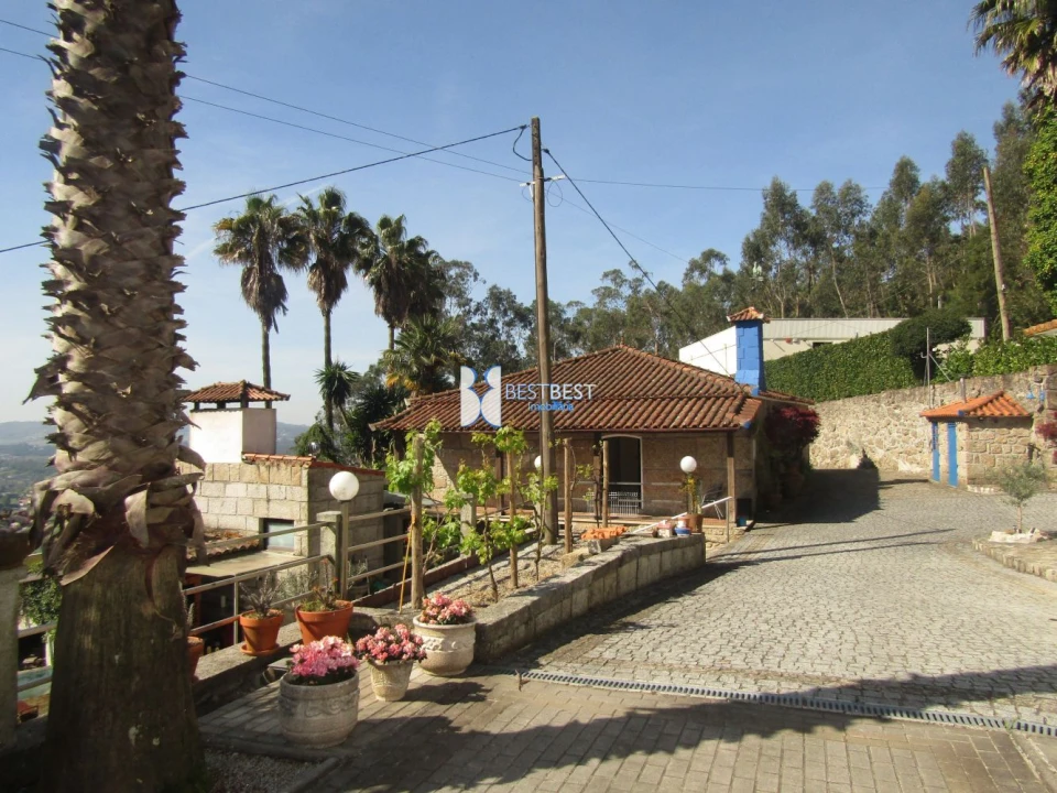 Quinta T5 para Venda em Moure Foto 40