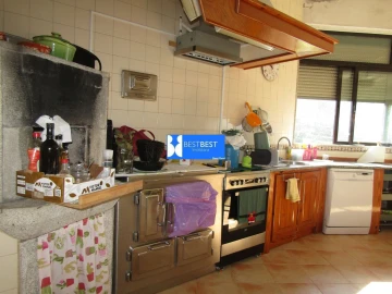 Moradia T5 para Venda em Moure