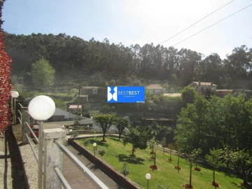 Moradia T5 para Venda em Moure