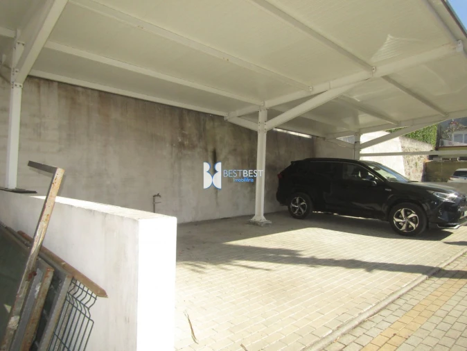 Moradia T5 para Venda em Moure Foto 32