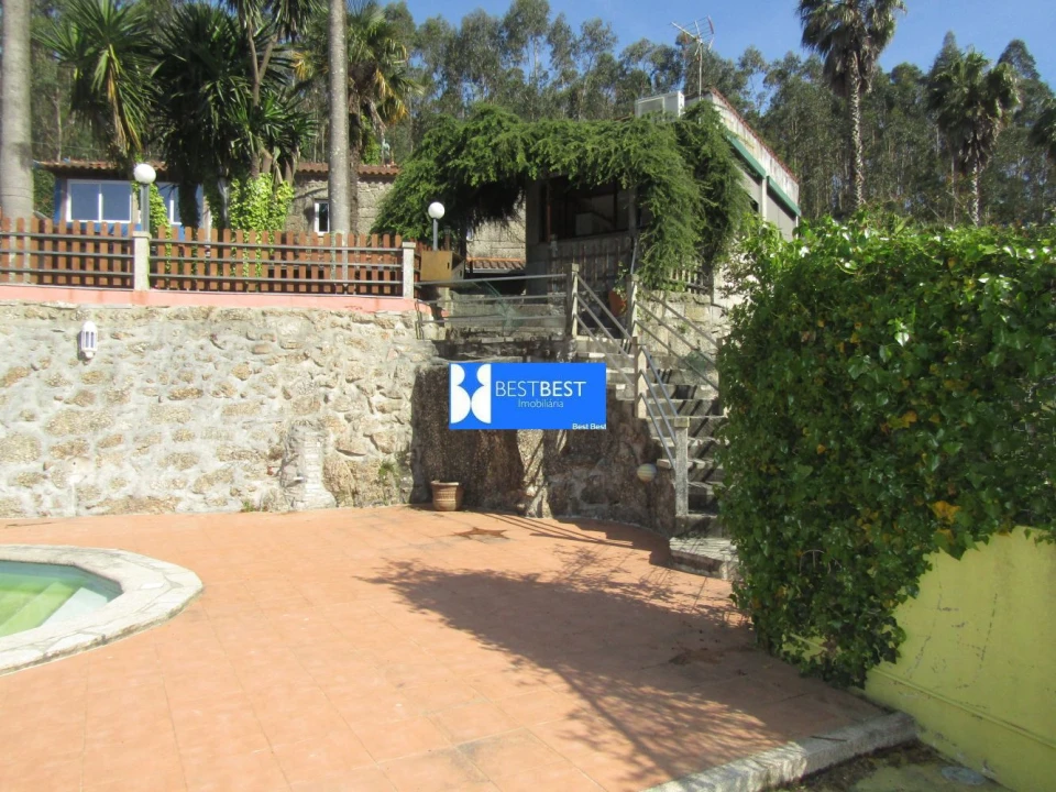 Moradia T5 para Venda em Moure Foto 13