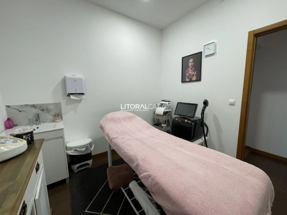 Loja para Trespasse em Aradas Foto 6