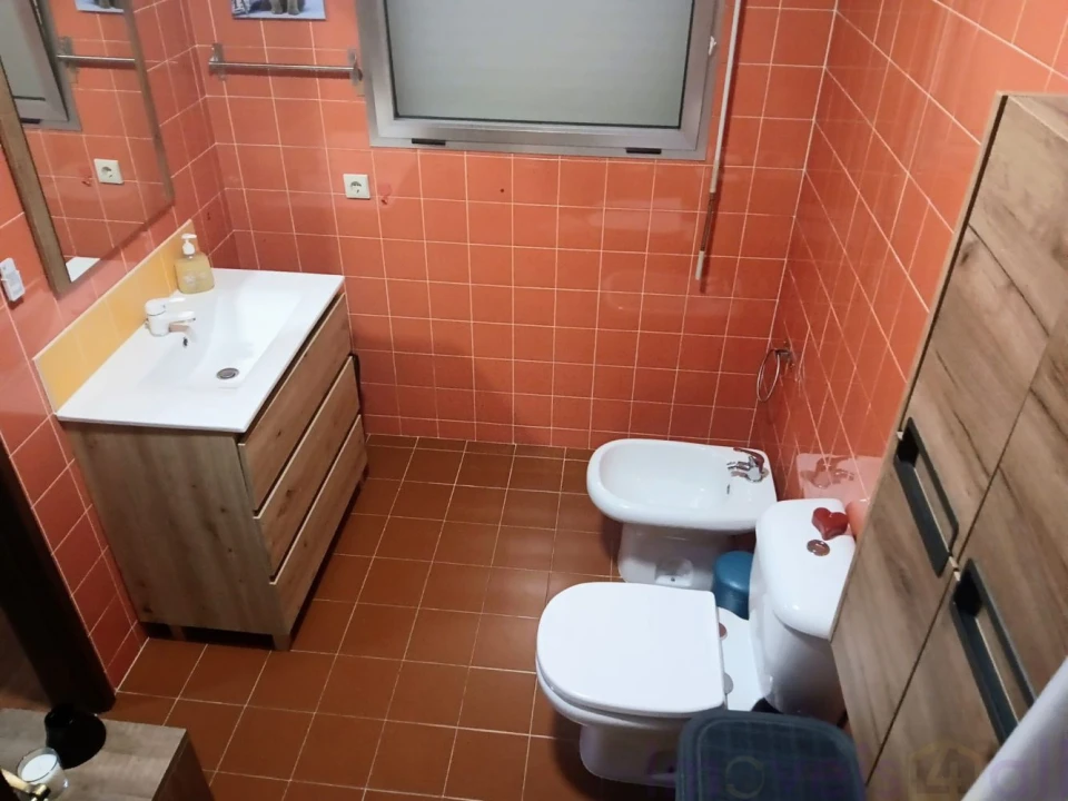 Apartamento T2 para Venda em Santa Maria de Lamas Foto 16