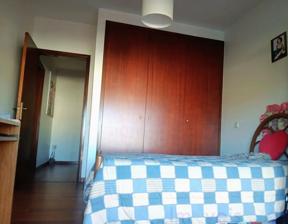 Apartamento T2 para Venda em Santa Maria de Lamas Foto 19