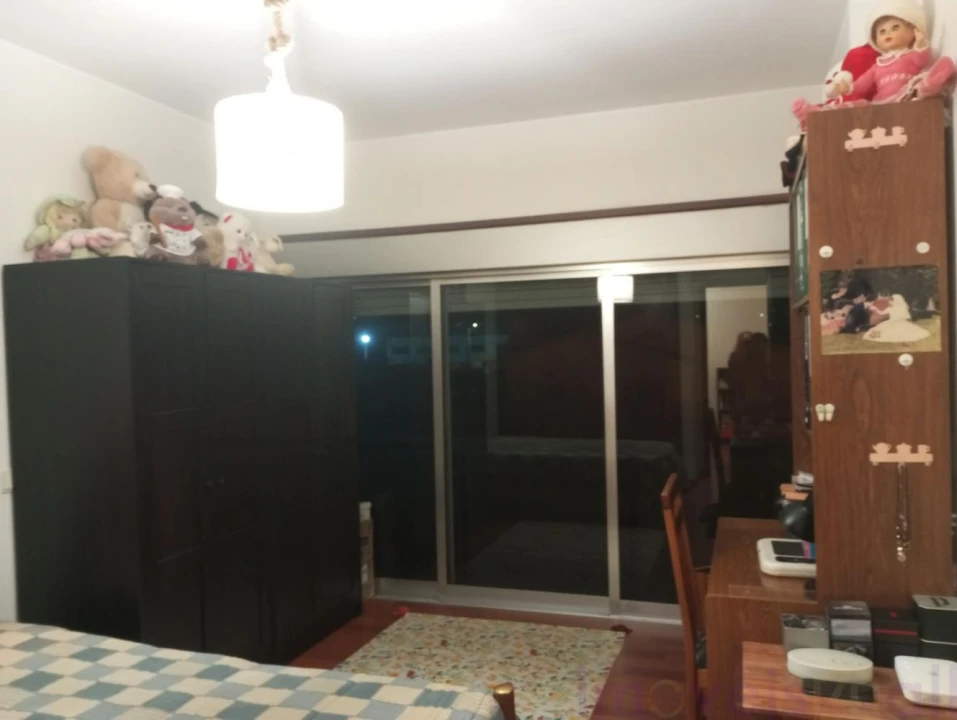 Apartamento T2 para Venda em Santa Maria de Lamas Foto 20