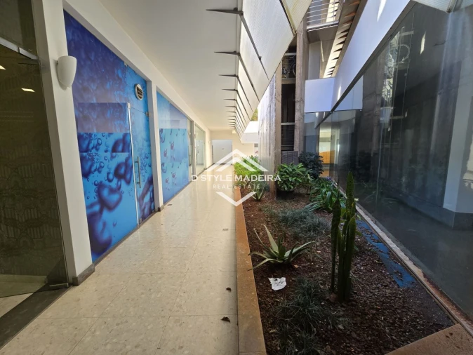 Loja para Venda em Funchal (Se) Foto 13