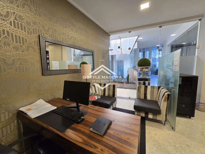 Loja para Venda em Funchal (Se) Foto 1