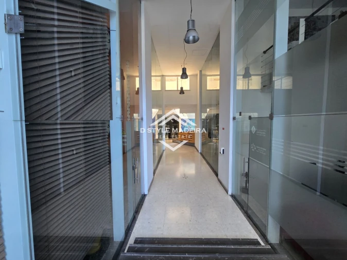 Loja para Venda em Funchal (Se) Foto 16