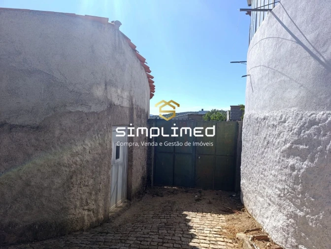 Moradia T4 para Venda em Três Povos Foto 10