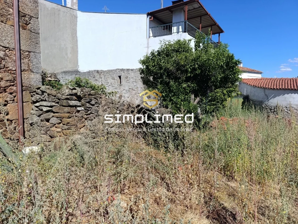 Moradia T4 para Venda em Três Povos Foto 15