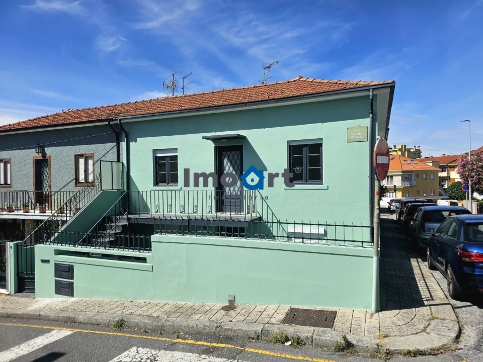 Moradia T2 para Venda em Ramalde Foto 1