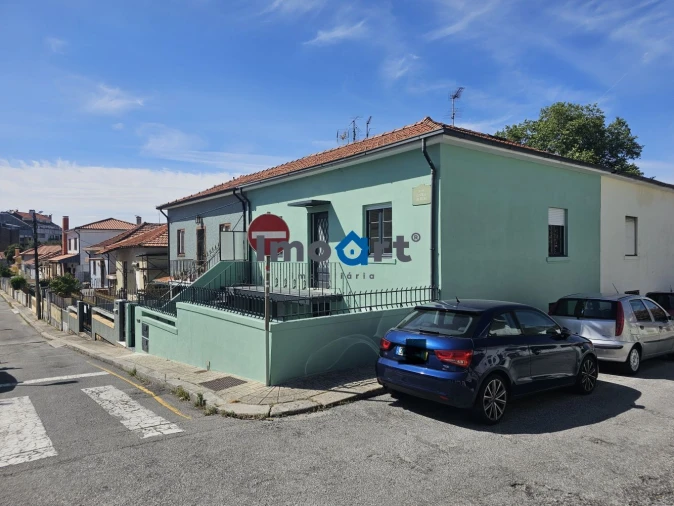 Moradia T2 para Venda em Ramalde Foto 2