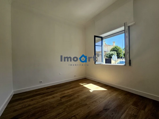 Moradia T2 para Venda em Ramalde Foto 8