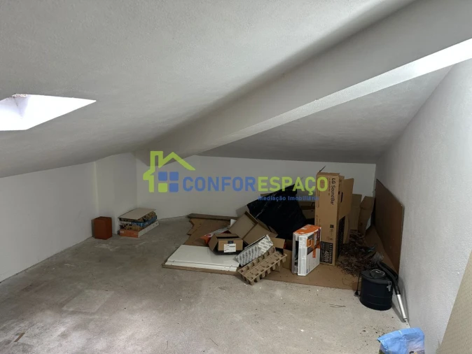 Apartamento T2 para Venda em Castelo Branco Foto 16