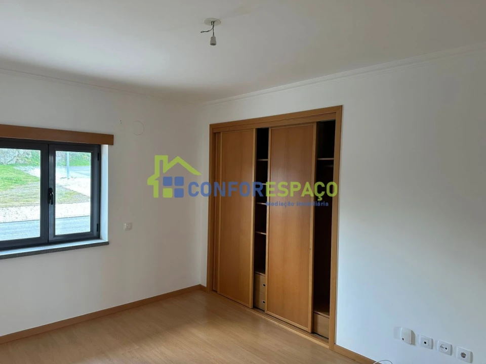 Apartamento T2 para Venda em Castelo Branco Foto 5