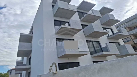Apartamento T3 para Venda em Arcozelo