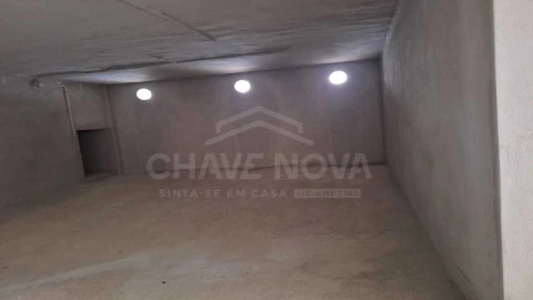 Apartamento T3 para Venda em Arcozelo