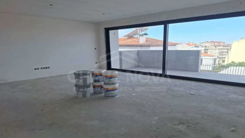 Apartamento T3 para Venda em Arcozelo