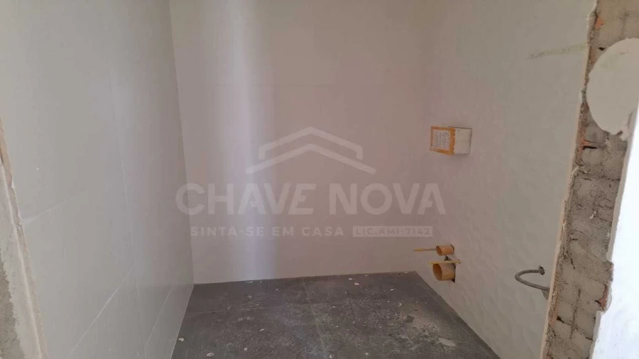 Apartamento T3 para Venda em Arcozelo Foto 21