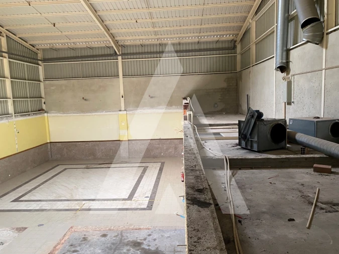 Armazém para Venda em Vialonga Foto 16