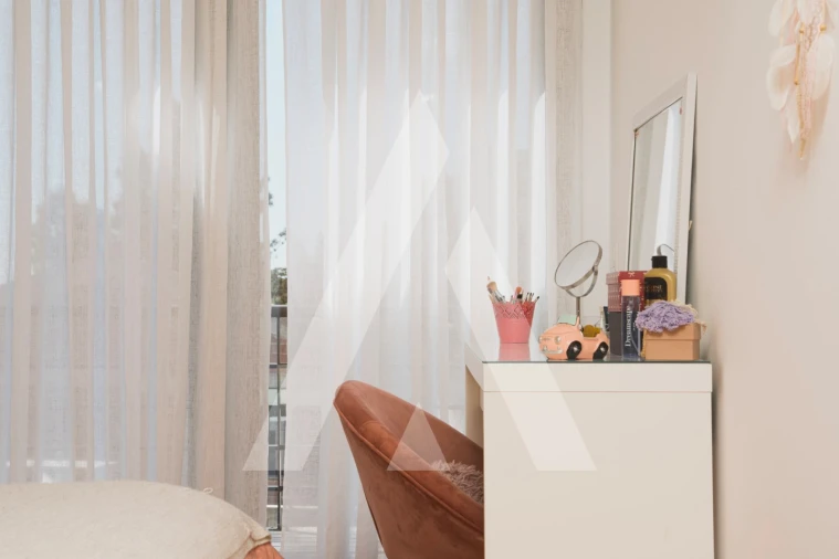 Moradia T5 para Venda em Santo Antonio dos Olivais Foto 44