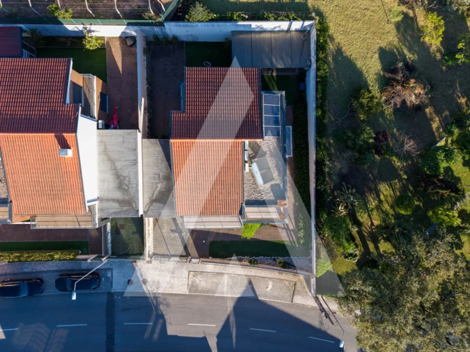 Moradia T5 para Venda em Santo Antonio dos Olivais Foto 60