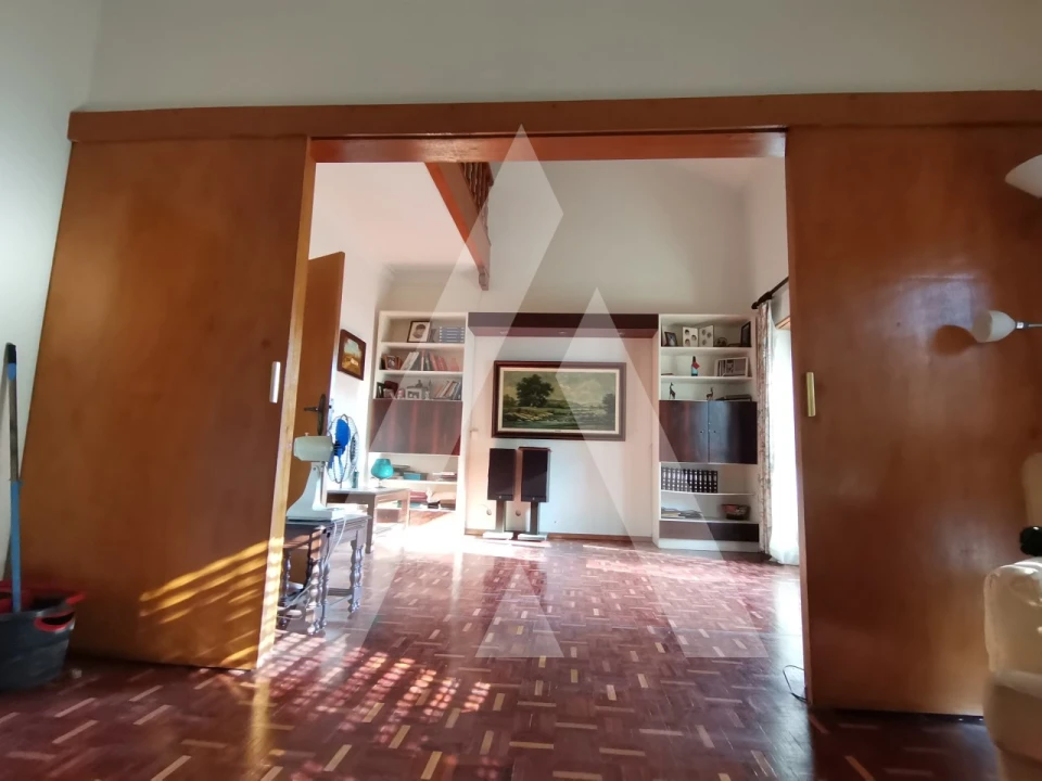 Moradia T4 para Venda em Loures Foto 4