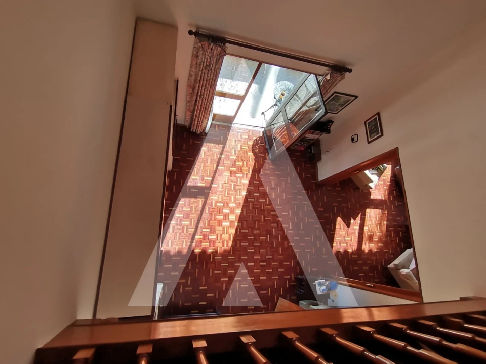 Moradia T4 para Venda em Loures Foto 11