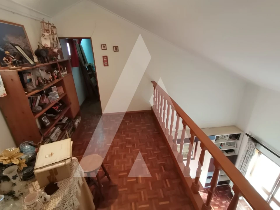 Moradia T4 para Venda em Loures Foto 31