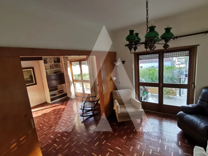 Moradia T4 para Venda em Loures Foto 7